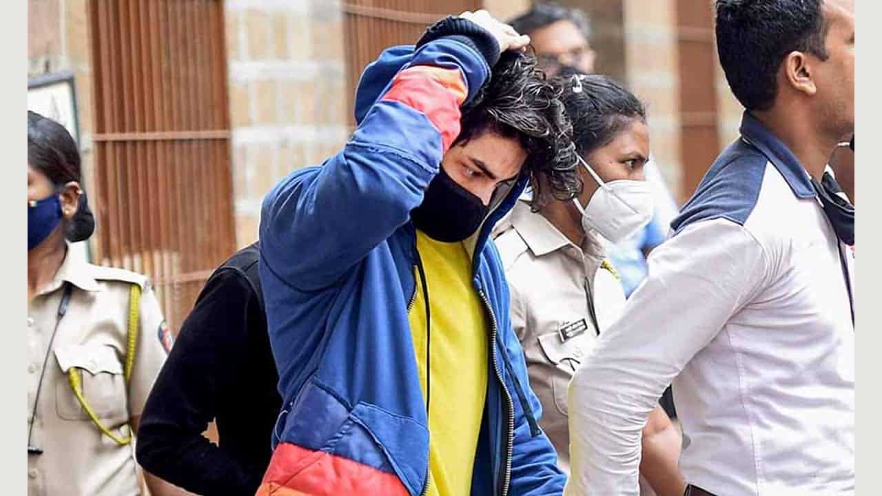 Aryan Khan Drug Case: ఆర్యన్‌ఖాన్‌కు మరోసారి చుక్కెదురు.. బుధవారానికి వాయిదా పడిన బెయిల్‌ పిటిషన్‌..