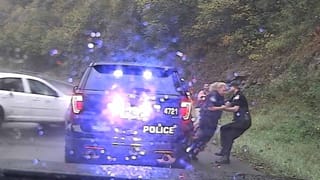 Marriage: అతనికి 78, ఆమెకు 79.. లేట్ వయస్సులో ఘాటు ప్రేమ.. వైరలైన పెళ్లి ఫొటోలు..