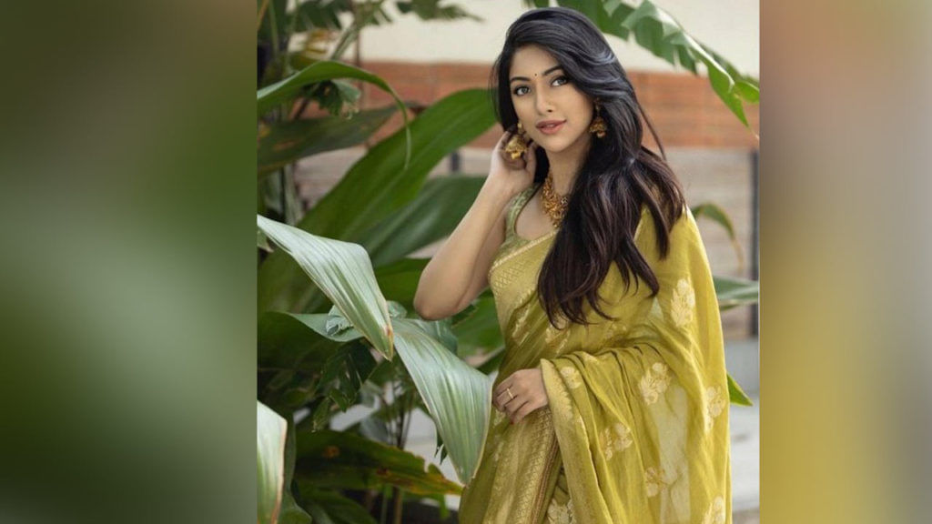 Anu Emmanuel : చీరకట్టులో పుత్తడి బొమ్మలా మెరిసిన అందాల అను ఇమ్మాన్యుయేల్…
