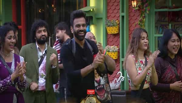 Bigg Boss 5 Telugu: దాక్కో దాక్కో మేక అంటూ కంటెస్టెంట్స్ను పరిగెత్తించిన నాగార్జున..