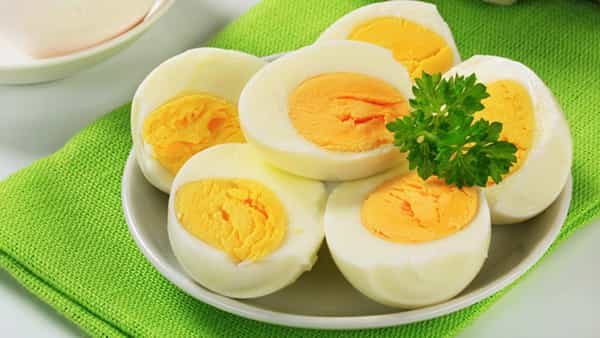 Boiled Egg in Winter: శీతాకాలంలో గుడ్డు వెరిగుడ్డు.. ఉడికించిన గుడ్లు ఎందుకు తినాలో తెలుసా?