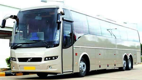 RTA: అలా చేస్తే బస్సులు సీజ్ చేస్తాం.. ప్రైవేట్ ట్రావెల్స్కు ఆర్టీఏ అధికారుల హెచ్చరిక..