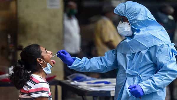 India Corona: దేశంలో మళ్లీ పెరిగిన కరోనా పాజిటివ్ కేసులు.. తాజాగా ఎన్ని కేసులంటే..!