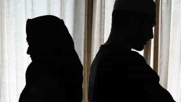 Talaq - Khula: నువ్విస్తావా..? నేనివ్వాలా..? భర్తకు భార్య వార్నింగ్.. పాతబస్తీలో షాకింగ్ సీన్..