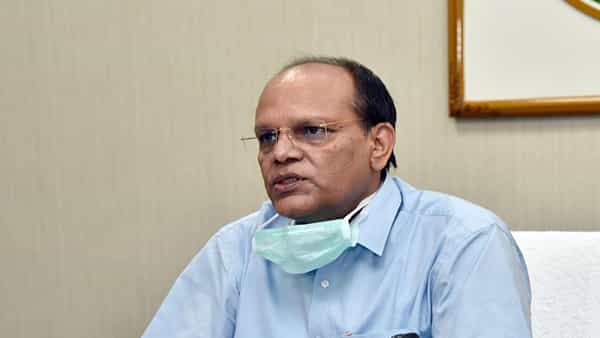 Hyderabad: కొనసాగుతోన్న ఇంటింటికీ రెండో డోస్ వ్యాక్సినేషన్.. సద్వినియోగం చేసుకోవాలని సీఎస్ పిలుపు..