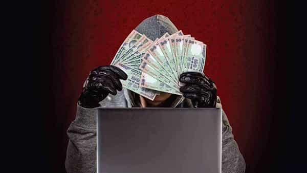 Cyber Cheating: 30వేల ఫోన్ 3 వేలు.. 50 వేల ల్యాప్టాప్ 20 వేలు.. నమ్మితే కొంప కొల్లేరే