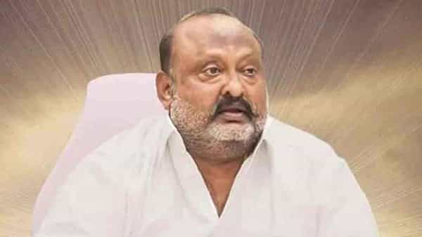 Gangula Kamalakar: రాజకీయ లబ్ధి పొందేందుకు బండి సంజయ్ దీక్ష.. మంత్రి గంగుల ఆగ్రహం..