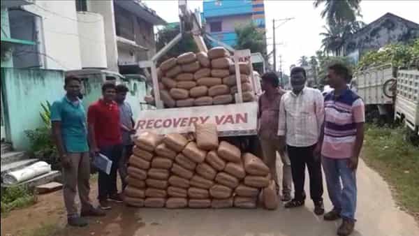 Liquid Ganja: విశాఖ జిల్లాలో సంచలనం.. గంజాయిని ద్రవరూపంలో మార్చి..