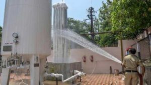 Gas Leak: మహారాష్ట్రలోని రసాయన పరిశ్రమలో గ్యాస్ లీక్.. 34 మందికి ఆస్వస్థత.. ఆస్పత్రికి తరలింపు..