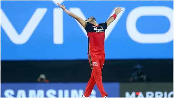 IPL 2021: పర్పుల్ క్యాప్ రేసులో ఇప్పటికి అతడే నెంబర్ వన్.. మిగతావారి స్థానం ఎలా ఉందంటే..?