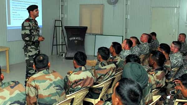 Indian Army Recruitment: ఇండియన్ ఆర్మీలో ఉద్యోగాలు.. అర్హులెవరు.? ఎలా అప్లై చేసుకోవాలంటే..