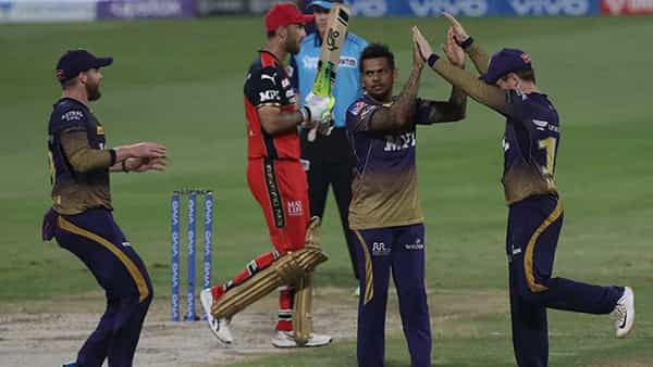 IPL 2021 RCB vs KKR: రాణించిన కోల్కతా బౌలర్లు.. తేలిపోయిన బెంగళూరు బ్యాట్స్మెన్.. కోల్కతా టార్గెట్ ఎంతంటే..