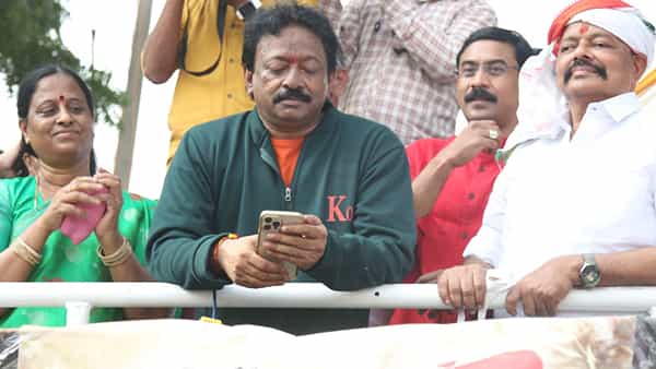 RGVs Konda: అలాంటి వ్యక్తి బయోపిక్ తీయాలంటే ధైర్యం ఉండాలి.. అది ఆర్జీవికి ఉంది: కొండాసురేఖ