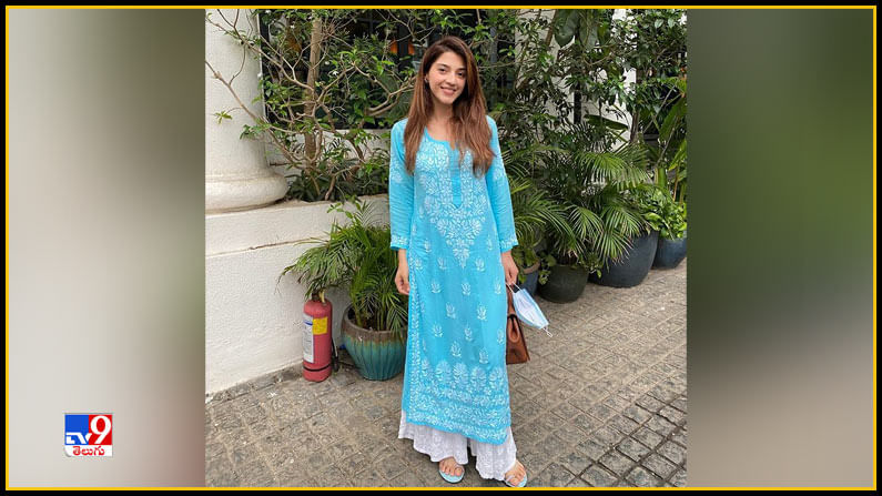 Mehreen Kaur Pirzada New Photos. Credit by:Mehreen Kaur Pirzada/Instagram