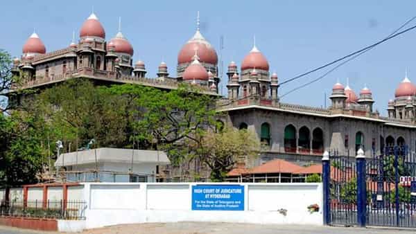 Telangana High Court: మరికాసేపట్లో తెలంగాణ హైకోర్టు ప్రధాన న్యాయమూర్తిగా జస్టిస్ సతీష్ చంద్ర శర్మ ప్రమాణ స్వీకారం..