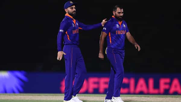 Ind Vs Pak: మహ్మద్ షమీ నీకు మద్దతు.. సోషల్ మీడియాలో నెటిజన్ల కామెంట్లపై ఎంపీ అసదుద్దీన్ ఒవైసీ ఫైర్..