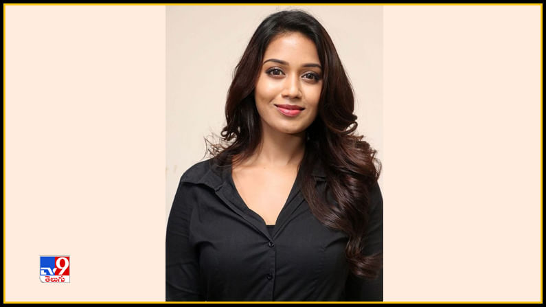 Nivetha Pethuraj New Photos. Credit by:Nivetha Pethuraj/Instagram