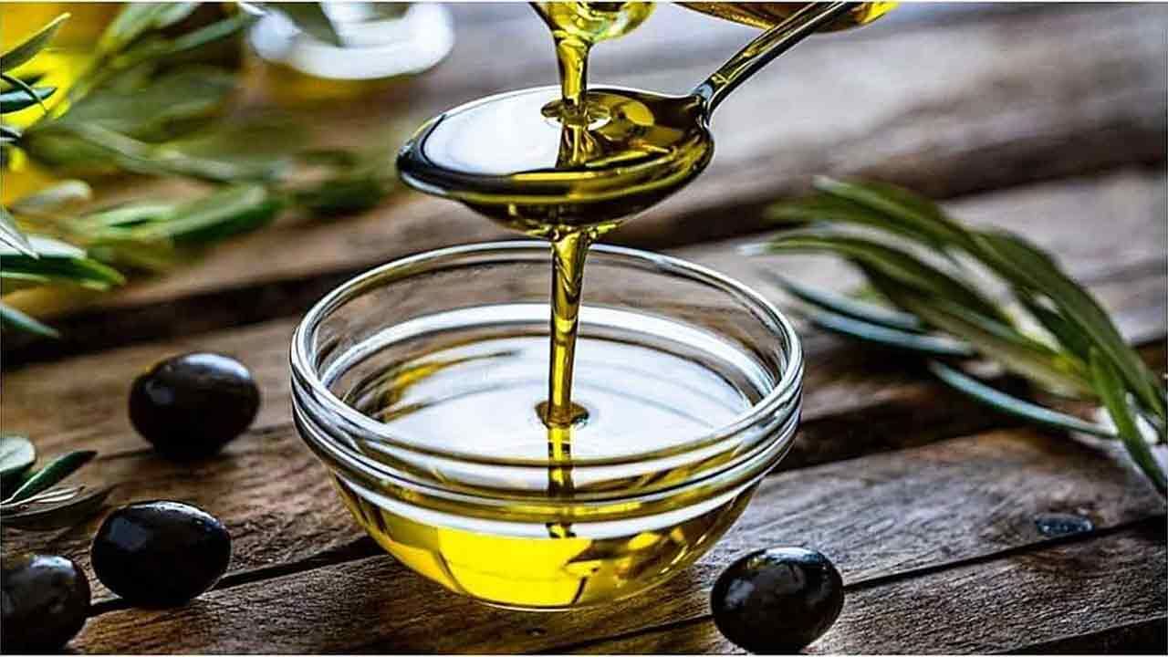 Olive Oil Benefits: ఆలివ్ ఆయిల్‌‌తో 8 ఆరోగ్య ప్రయోజనాలు.. తెలుసుకుంటే ప్రతిరోజూ ఉపయోగిస్తారంతే..!