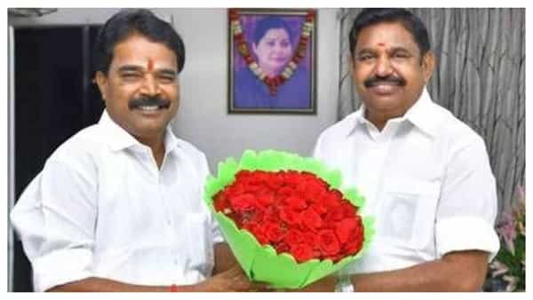 ACB Raids: మాజీ సీఎం సన్నిహితుల ఇళ్లు, కార్యాలయాల్లో ఏసీబీ సోదాలు..