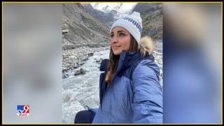 Vedhika: వయ్యారాలు ఒలకబోస్తూ అందాలతో కట్టి పడేస్తున్న బాలయ్య హీరోయిన్