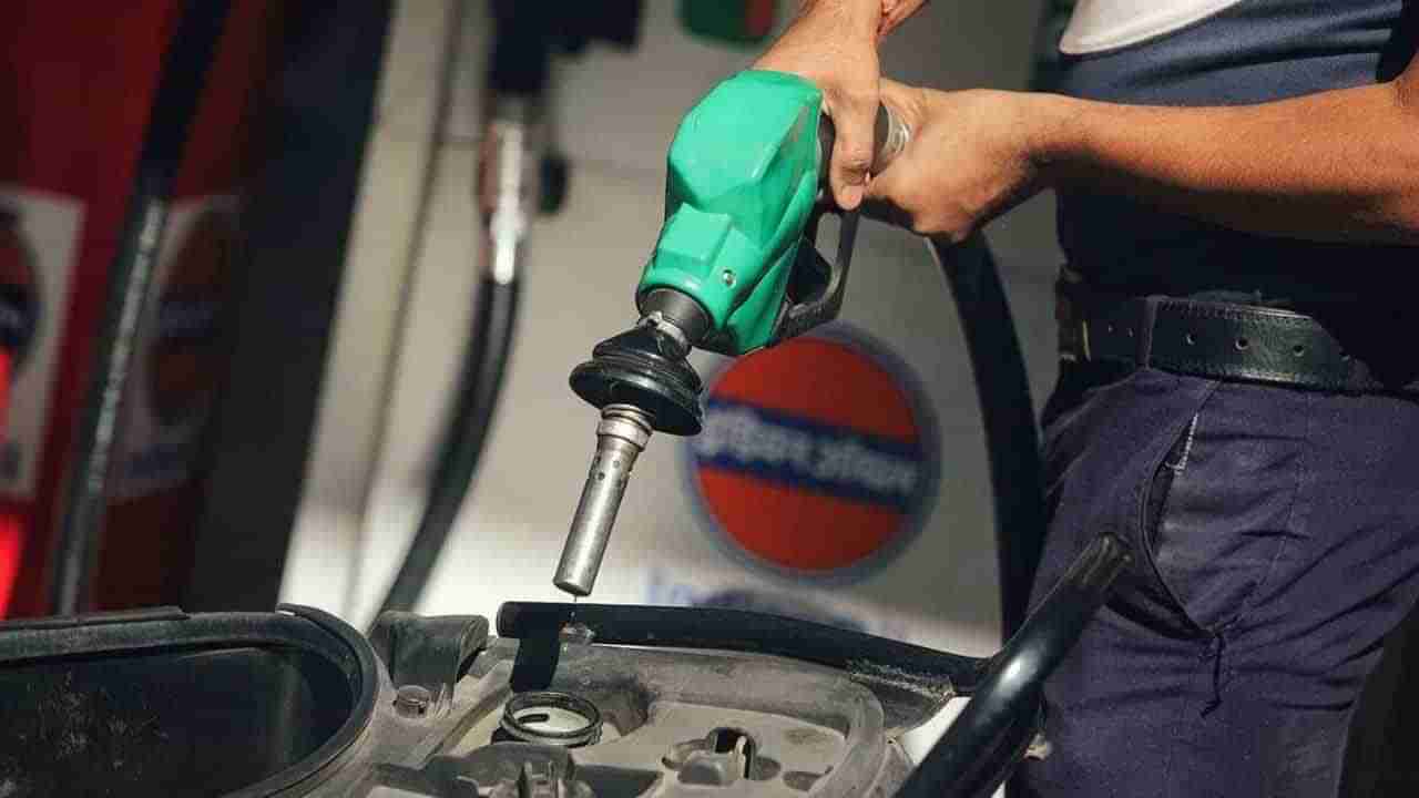 Petrol Diesel Price Today: భగ్గుమంటున్న పెట్రోల్‌, డీజిల్‌ ధరలు.. మళ్లీ పరుగులు.. తాజా రేట్ల వివరాలు..!