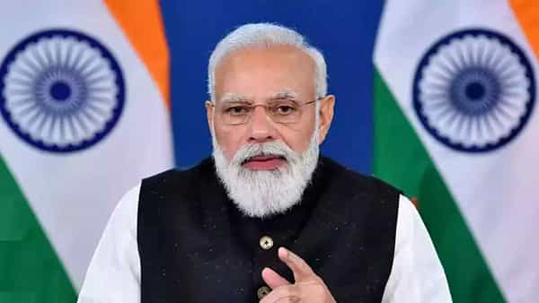 PM Modi: ఈ నెల 20న అంతర్జాతీయ విమానాశ్రయాన్ని ప్రారంభించనున్న ప్రధాని మోడీ.. తొలి విమానంలో 125 మంది బౌద్ధ బిక్షువుల రాక..