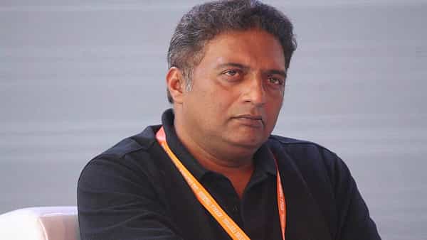 Prakash Raj: నేను తెలుగువాడిని కాదు.. అది నా తప్పా.. ప్రకాష్ రాజ్ షాకింగ్ కామెంట్స్..