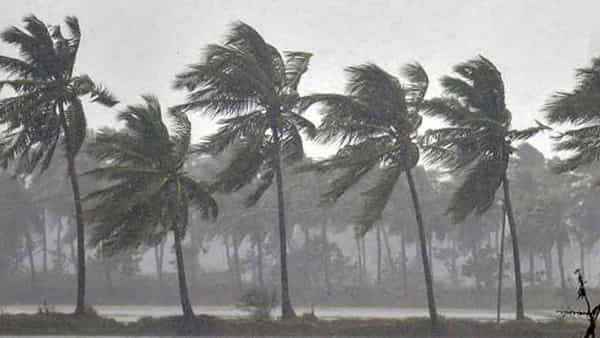 AP Weather Report: కోస్తాంధ్ర, రాయలసీమలకు రేపు, ఎల్లుండి వాతావరణ హెచ్చరికలు