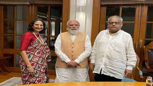 PM Modi - Jhunjhunwala: కోట్లకు అధిపతి.. ప్రధానితో భేటీలో నలిగిన చొక్కతో బిగ్ బుల్ ఝున్ఝున్వాలా..