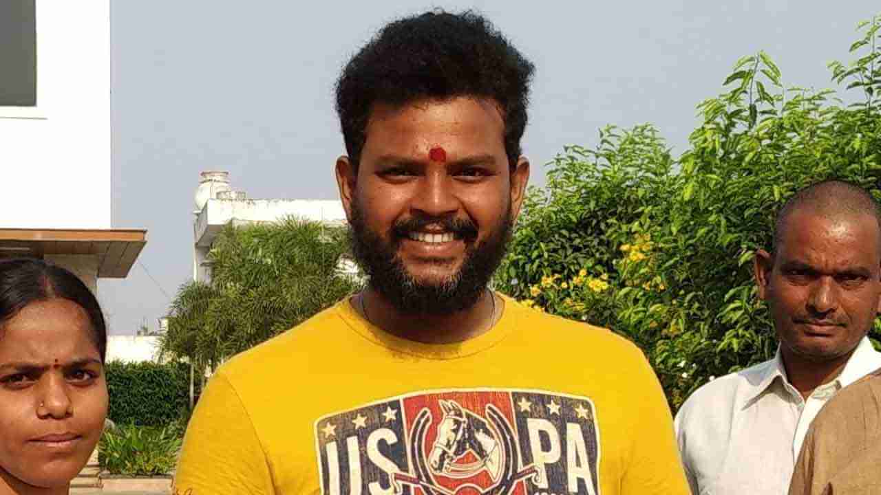 MP Rammohan Naidu: నవరత్నాలు కావవి.. బూడిద రత్నాలు.. బూతులు తిట్టడంలో పోటీ పడుతున్నారు