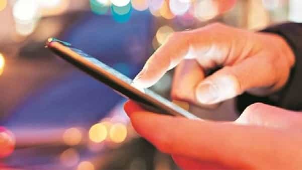 Airtel, Jio, Vi 100లోపు రీఛార్జ్ ప్లాన్లు.. కాల్స్, డేటా ప్రయోజనాలు తెలుసుకోండి..