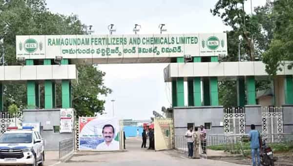 RFCL Recruitment: రామగుండం ఫెర్టిలైజర్స్ అండ్ కెమికల్స్ లిమిటెడ్లో ఉద్యోగాలు.. ఎవరు అర్హులంటే..