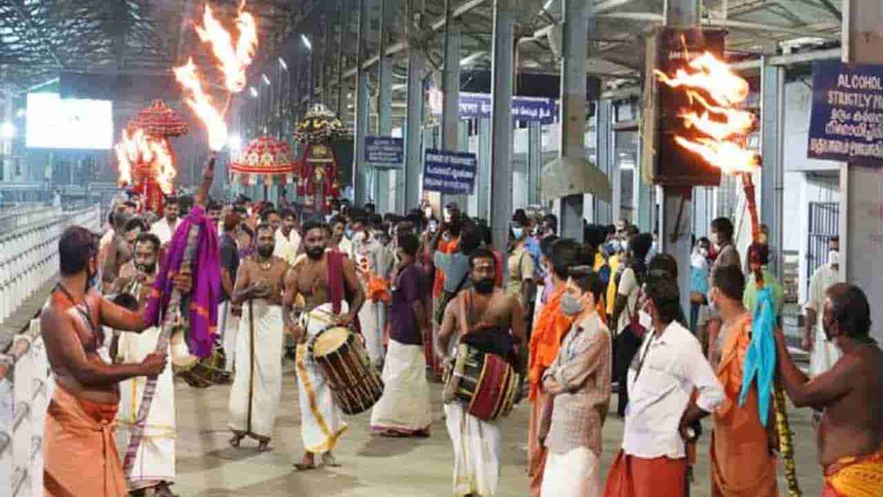 Sabarimala Ayyappa Temple: అయ్యప్ప భక్తులకు గుడ్న్యూస్.. నేడు తెరుచుకోనున్న ఆలయం.. కానీ..