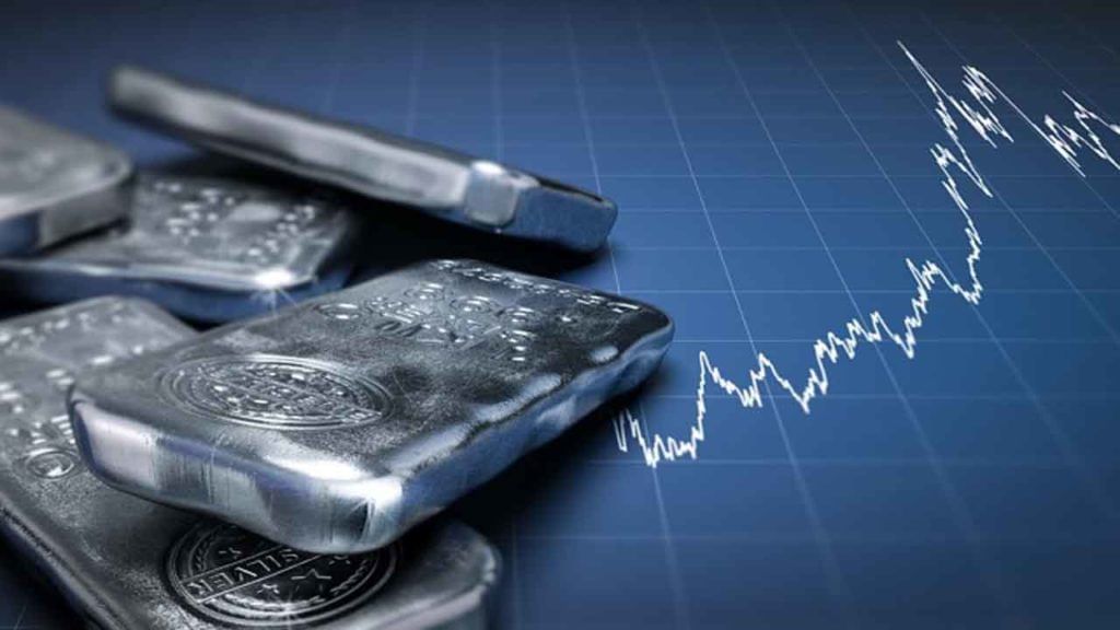 Silver Price Today: బంగారం బాటలోనే వెండి.. పెరిగిన ధరలు.. హైదరాబాద్లో మాత్రం.. Silver Price Today: బంగారం బాటలోనే వెండి.. పెరిగిన ధరలు.. హైదరాబాద్లో మాత్రం..