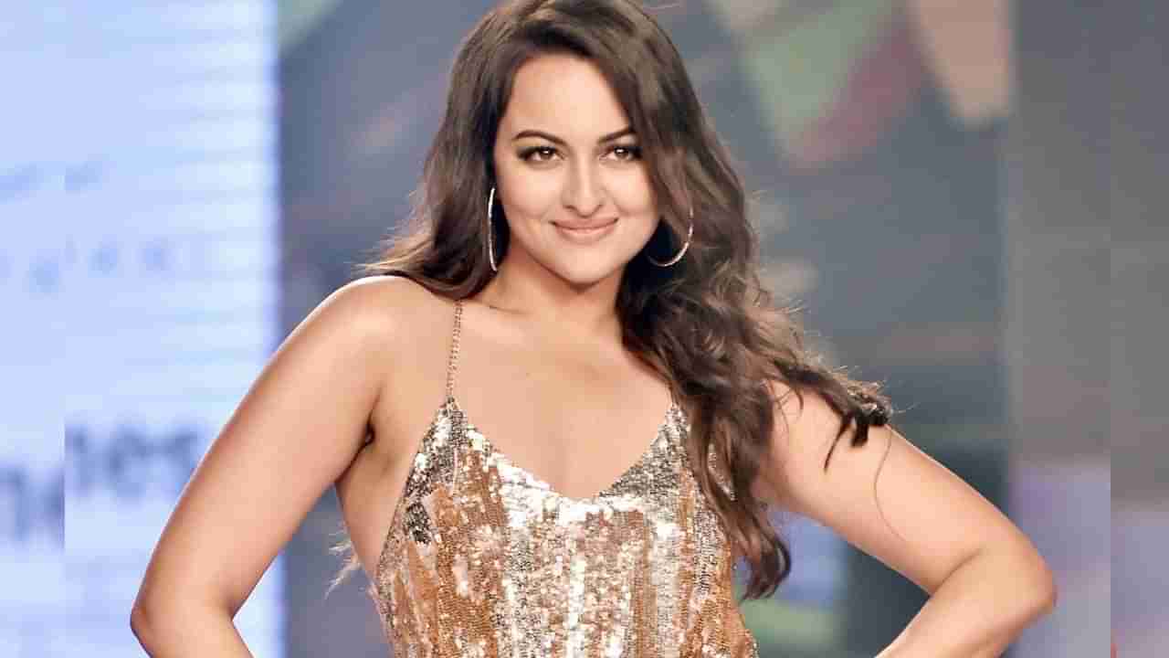 Sonakshi Sinha: ఐదేళ్లు అతడితో రిలేషన్‌లో ఉన్నా.. ఆసక్తిగా విషయాలు తెలిపిన బాలీవుడ్ బ్యూటీ..