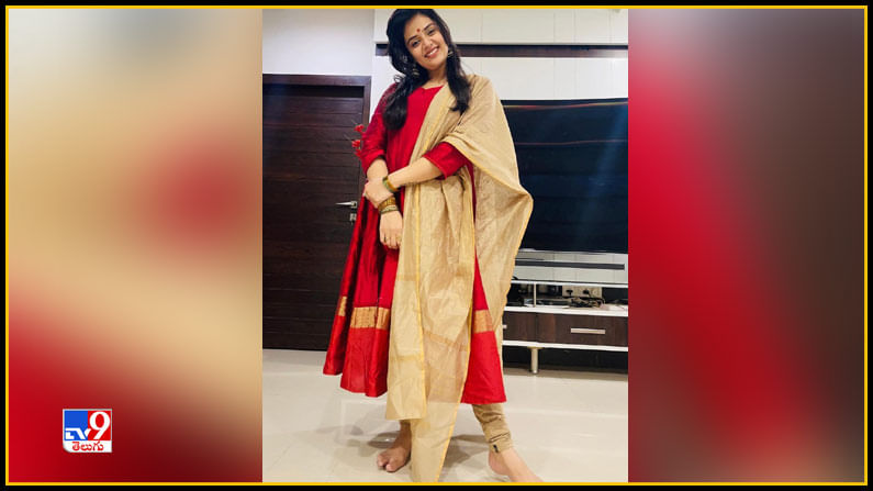 Sreemukhi New Photos. Credit by:Sreemukhi/Instagram