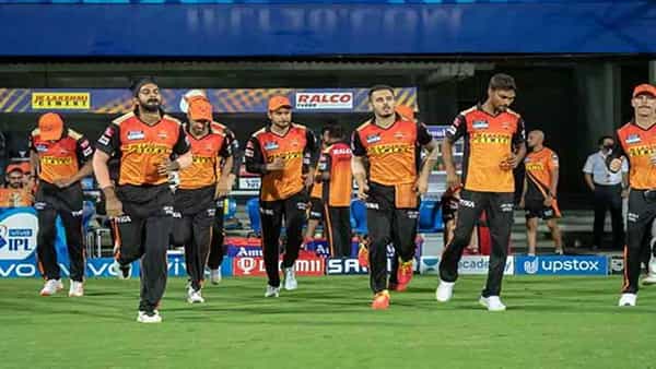 IPL 2021 SRH vs MI Live Streaming: హైదరాబాదీలు బాదేస్తారా.. మ్యాచ్ను ఎప్పుడు.. ఎక్కడ.. ఎలా చూడాలో తెలుసా..