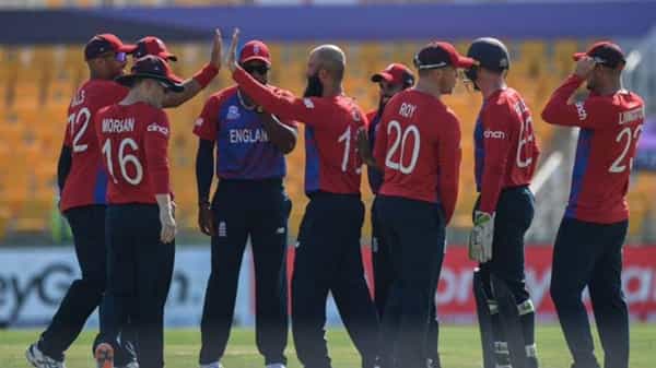 ENG vs BAN, T20 World Cup 2021: ఇంగ్లండ్ దెబ్బకు బంగ్లా టైగర్స్ విలవిల.. పరుగులు చేయలేక నానా తంటాలు
