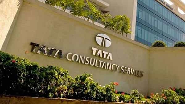 TCS: భారీ లాభాలను ప్రకటించిన టీసీఎస్.. 14.1 శాతం వృద్ధి.. డివిడెండ్ ప్రకటన..