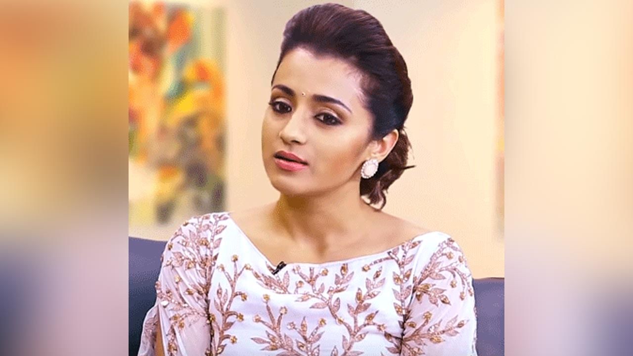 Trisha: డిజిటల్ పై సత్తా చాటేందుకు సిద్ధమైన స్టార్ హీరోయిన్.. ఓటీటీ ఎంట్రీ ఇవ్వనున్న త్రిష..