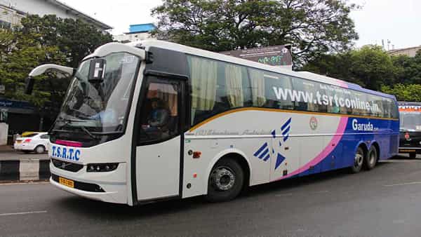 TSRTC: ఆర్టీసీ ప్రయాణికులకు గుడ్న్యూస్.. దసరా పండగకు జేబీఎస్ నుంచి జిల్లాలకు అతి తక్కువ ధరలో ఓల్వో బస్సు సర్వీసులు