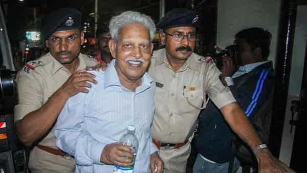 Varavara rao: వరవరరావుకు బెయిల్ పొడిగింపు.. హైదరాబాద్కు తరలింపు విషయంలో మాత్రం..