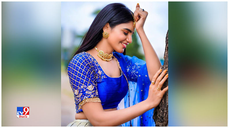 Jabardasth Varsha New Photos. Credit by:Jabardasth Varsha/Instagram