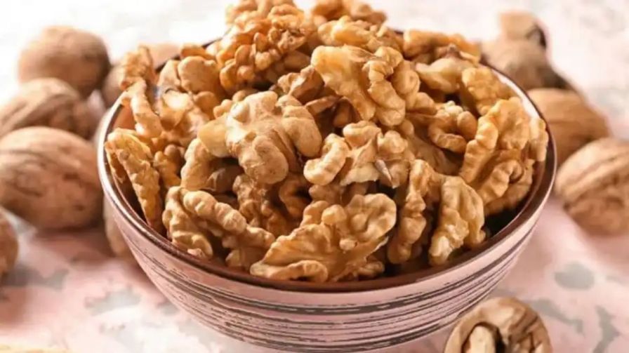 Health Benefits of Walnuts: పోషకాలకు కేరాఫ్ అడ్రస్ వాల్‌నట్స్.. ఇలా తింటే ఫిట్‌నెట్‌ మీ సొంతం..!