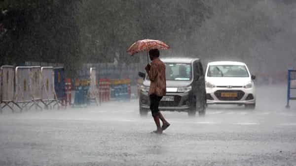 Telangana Weather Update: మళ్లీ కుండపోతే.. తెలంగాణలోని ఆ నాలుగు జిల్లాల్లో ఆరెంజ్ అలర్ట్.. మరికొన్ని ప్రాంతాల్లో..