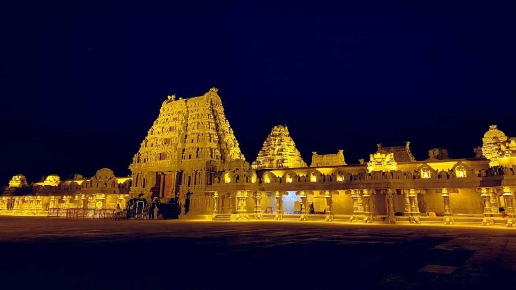 Yadadri Temple : యాదాద్రి లక్ష్మీ నరసింహ స్వామికి MEIL భారీ విరాళం.. ఆలయం విమాన గోపురానికి 6 కిలోల బంగారం.. Yadadri Temple : యాదాద్రి లక్ష్మీ నరసింహ స్వామికి MEIL భారీ విరాళం.. ఆలయం విమాన గోపురానికి 6 కిలోల బంగారం..