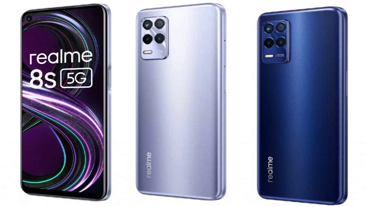 Realme 8s 5G: 5జీ స్మార్ట్‌ఫోన్‌ కోసం చూస్తున్న వారికి రియల్‌మీ 8ఎస్‌ మంచి ఆప్షన్‌గా చెప్పొచ్చు. ఇందులో 5000 ఎమ్‌ఏహెచ్‌ బ్యాటరీని అందించారు. ఇక ఈ ఫోన్‌లో 6.5 ఇంచెస్‌ ఫుల్‌ హెచ్‌డీ+ డిస్‌ప్లేను అందించారు. ఆండ్రాయిడ్‌ 11 ఆపరేటింగ్‌ సిస్టమ్‌తో నడిచే ఈ ఫోన్‌లో 64 ఎంపీ రెయిర్‌ కెమెరా, 16 ఎంపీ సెల్ఫీ కెమెరాను అందించారు. ఈ ఫోన్‌ 6జీబీర్యామ్‌/128 జీబీ స్టోరేజ్‌ వెర్షన్‌ రూ. 17,999కి అందుబాటులో ఉంది. 