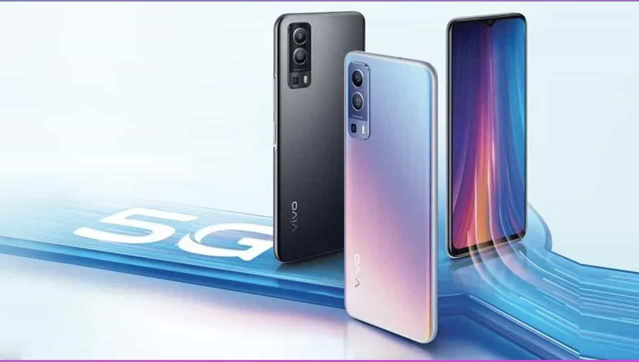 ఫోన్‌ ధర విషయానికొస్తే.. 8GB RAM + 128GB స్టోరేజ్ వేరియంట్ ధర ఇండియాలో రూ. 20,800, 8GB + 256GB వేరియంట్ ధర రూ. 23,200గా ఉండొచ్చని అంచనా. 