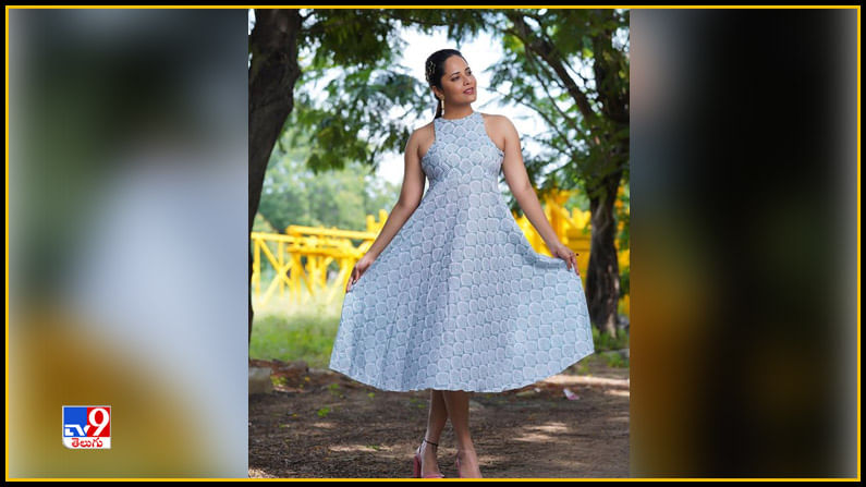 Anasuya Bharadwaj New Photos. Credit by:Anasuya Bharadwaj/Instagram