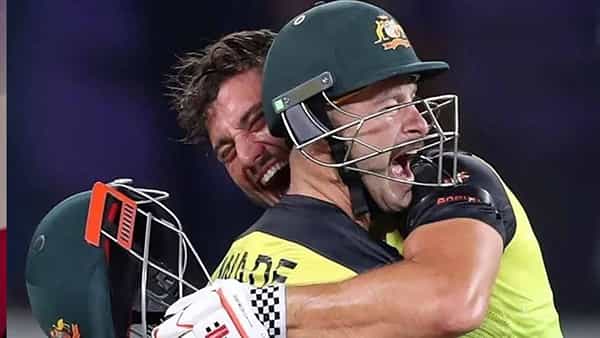 T20 World Cup 2021: వారిద్దరు మ్యాచ్ను మలుపు తిప్పారు.. ఆస్ట్రేలియాపై మాజీ క్రికెటర్ల ప్రశంసలు..